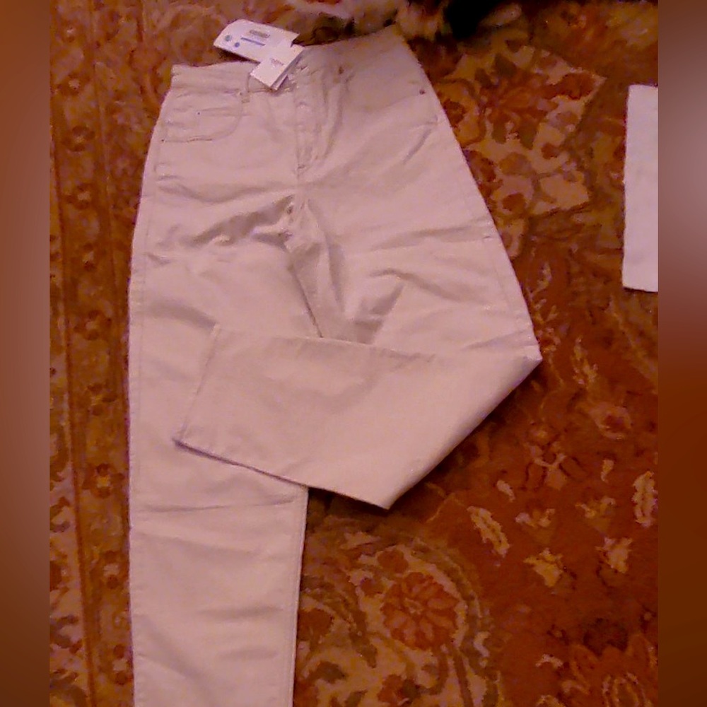 Vendelia High Waist Straight Leg Jeans
ISABEL MARANT ÉTOILE